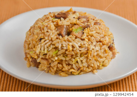 焼豚チャーハン 焼豚チャーハン 129942454