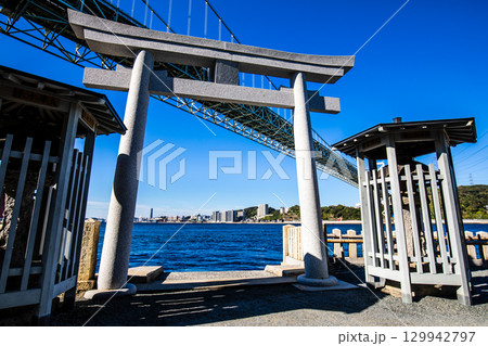 和布刈神社（めかり神社）と関門橋【福岡県北九州市】 129942797
