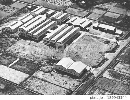 戦前の建築　近代建築　昭和の工場 129943544