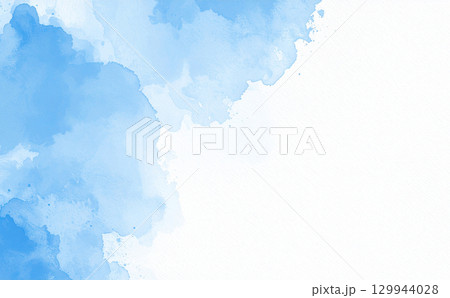 シンプルな青の水彩の背景テクスチャ 129944028