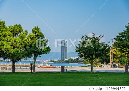 琵琶湖 大津湖岸なぎさ公園 滋賀県大津市 琵琶湖 大津湖岸なぎさ公園 滋賀県大津市 129944762