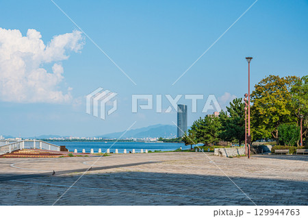 琵琶湖 大津湖岸なぎさ公園 滋賀県大津市 琵琶湖 大津湖岸なぎさ公園 滋賀県大津市 129944763