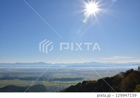 秋の弥彦山頂からの風景 新潟 秋の弥彦山頂からの風景 新潟 129947139