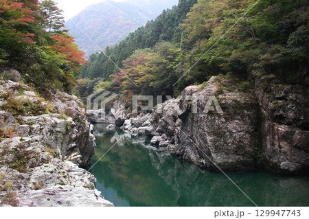 日本三大秘境、四国徳島県、「祖谷渓」 日本三大秘境、四国徳島県、「祖谷渓」 129947743