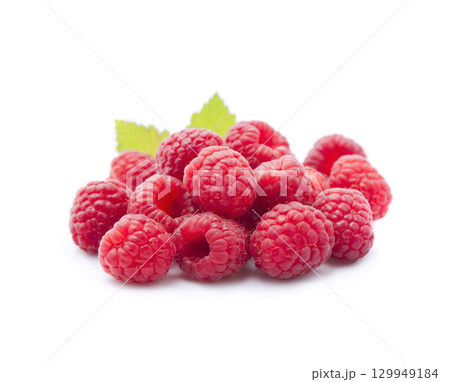 Sweet raspberry with leaves on white backgrounds 129949184