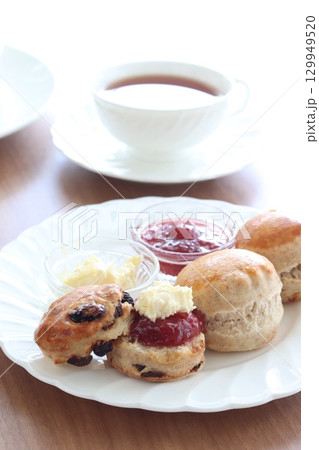 クリームティー 129949520