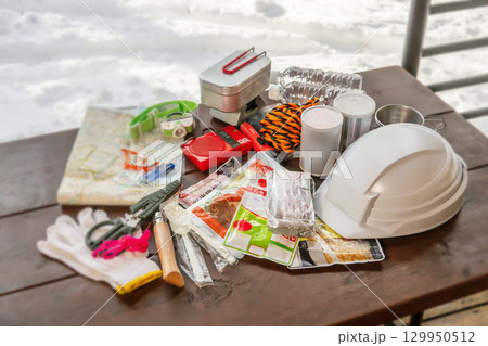 防災避難キット Disaster emergency kit 防災避難キット Disaster emergency kit 129950512