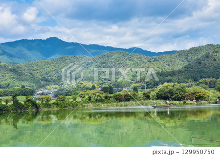 京都 夏の嵯峨野路の風景 京都 夏の嵯峨野路の風景 129950750