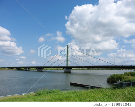 利根川河畔 129951042