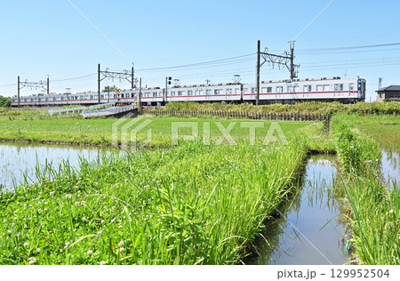 鉄道　私鉄：東武伊勢崎線　10000系 11664F 129952504
