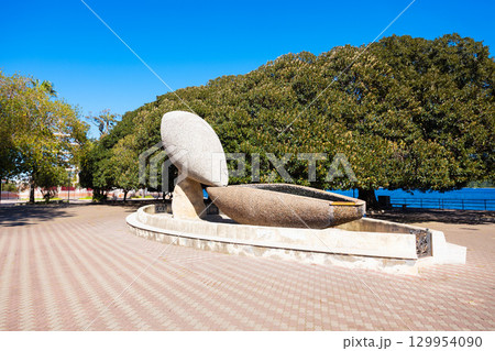 Fontana Bios at the seaside public park, Messina 129954090