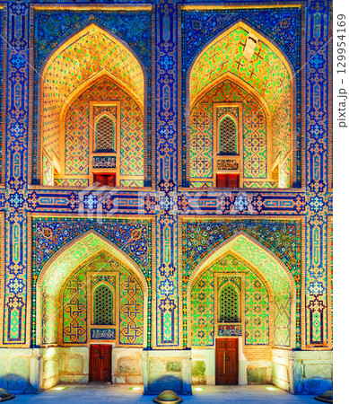 Registan mosaic pattern design background, Samarkand 129954169
