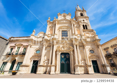Basilica Collegiata Santi Apostoli Pietro e Paolo, Acireale 129954438