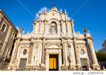 Catania Cathedral in Catania city centre, Sicily Catania Cathedral in Catania city centre, Sicily 129954518
