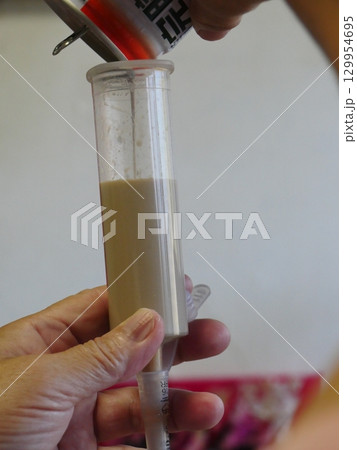注射器 シリンジ スポイト 129954695
