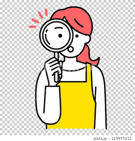 一位穿著圍裙的女人透過放大鏡觀察 129955012