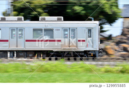 鉄道　私鉄：東武伊勢崎線　10000系 11605F　 129955885