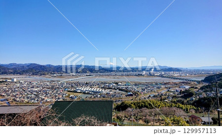 牧之原公園から望む富士山と島田市街の風景 牧之原公園から望む富士山と島田市街の風景 129957113