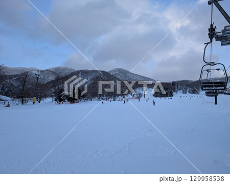 山形蔵王温泉スキー場 上の台ゲレンデ 129958538