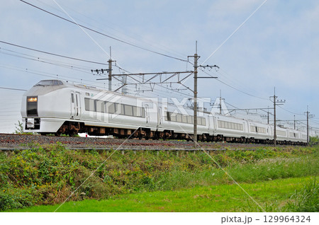 武蔵野線　東川口－東浦和　JR東日本　651系　K105編成（勝田）　団体 129964324