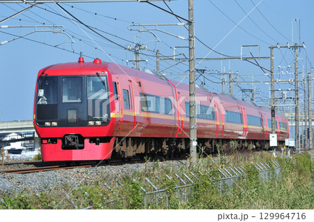 東北本線　栗橋ー東鷲宮　JR東日本　253系1000番台　OM-N01編成（大宮）　日光　きぬがわ 129964716
