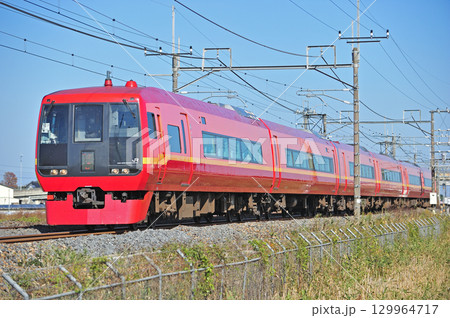 東北本線　栗橋ー東鷲宮　JR東日本　253系1000番台　OM-N02編成（大宮）　日光　きぬがわ 129964717
