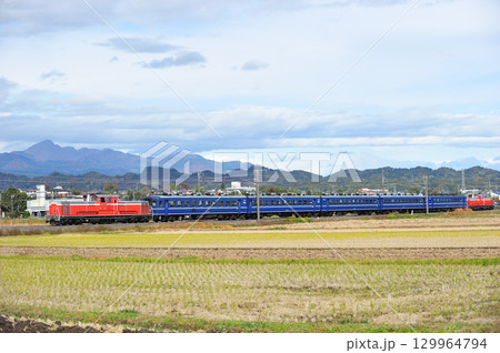信越本線 安中-磯部 JR東日本 DD51-888+12系+DD51-842(高崎) ハンドル訓練 信越本線 安中-磯部 JR東日本 DD51-888+12系+DD51-842(高崎) ハンドル訓練 129964794