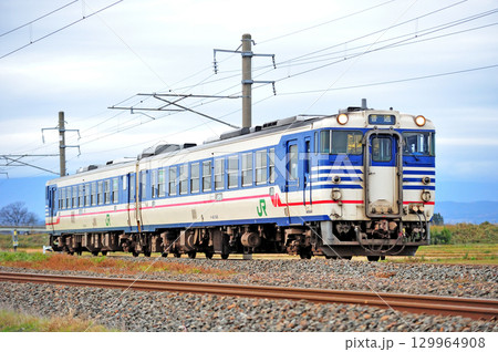 羽越本線 西袋-藤島 JR東日本 キハ48-1545+キハ48-554(新津) 羽越本線 西袋-藤島 JR東日本 キハ48-1545+キハ48-554(新津) 129964908