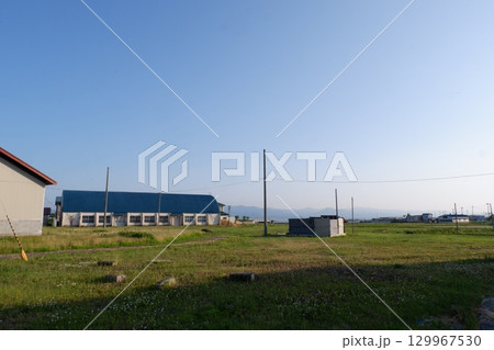 田舎館駅周辺の田園風景 129967530