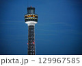 横浜　山下公園そば　ライトアップするマリンタワー 129967585