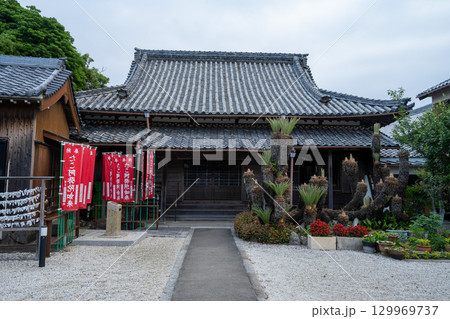 南知多の尾張高野山宗総本山　岩屋寺　愛知県 129969737