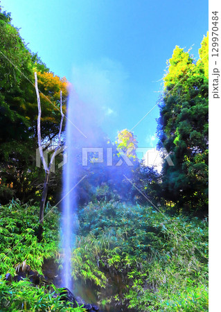 爆発的に噴き上げる鬼首温泉郷間欠泉 爆発的に噴き上げる鬼首温泉郷間欠泉 129970484