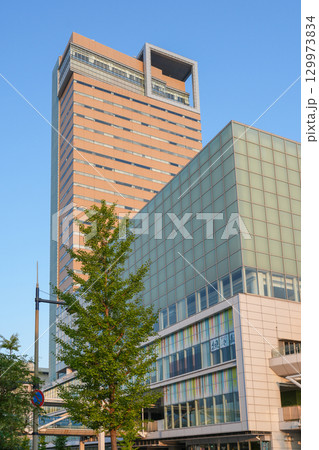高松シンボルタワー（151メートルの超高層ビル） 129973834