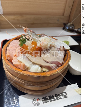 海鮮丼 129974041