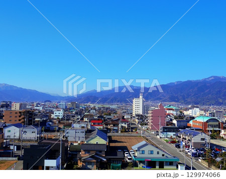 愛媛県西条市三津屋の街並み 愛媛県西条市三津屋の街並み 129974066