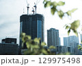 タワーマンションのある都市風景 129975498