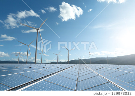 再生可能エネルギー 太陽光発電ソーラーパネルと風力発電の雄大な風景 再生可能エネルギー 太陽光発電ソーラーパネルと風力発電の雄大な風景 129978032