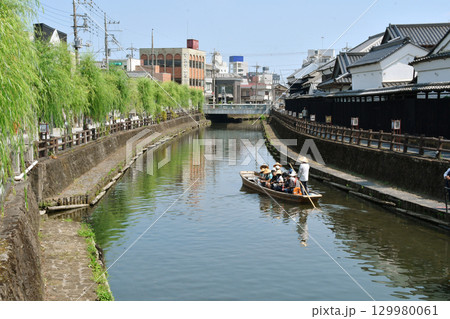 栃木市蔵の街の巴波川の遊覧船_08 栃木市蔵の街の巴波川の遊覧船_08 129980061