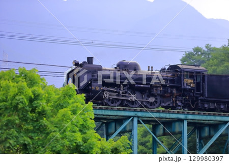 蒸気機関車（秩父鉄道） 129980397