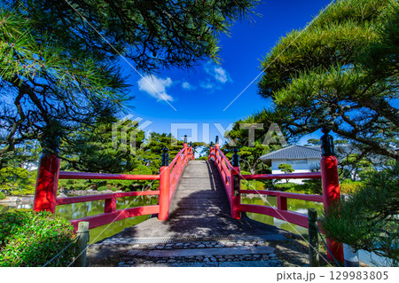 香川県丸亀市　中津万象園 129983805