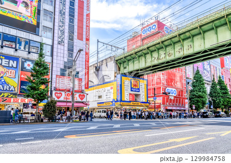 東京都千代田区の都市風景 秋葉原駅 東京都千代田区の都市風景 秋葉原駅 129984758