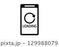 ロード中を示すスマホ画面 129988079