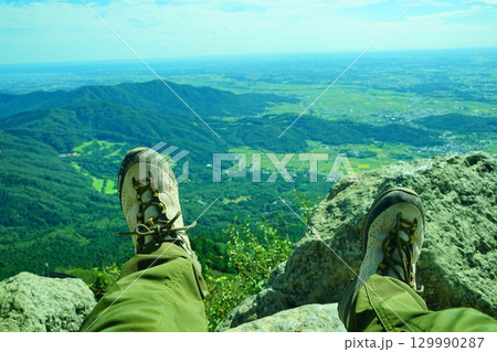 山から見える景色 山から見える景色 129990287