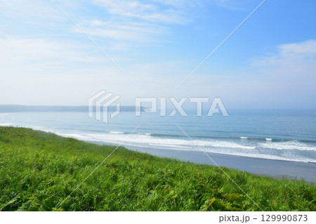 JR北海道、根室本線の落石駅から厚床駅までの車窓風景 129990873