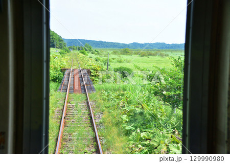 JR北海道、根室本線の浜中駅から厚岸駅までの車窓風景(2023年) JR北海道、根室本線の浜中駅から厚岸駅までの車窓風景(2023年) 129990980