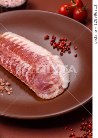 Sliced ham, meat, pork or turkey sausage for sandwiches. Ham slices, food Sliced ham, meat, pork or turkey sausage for sandwiches. Ham slices, food 129996213
