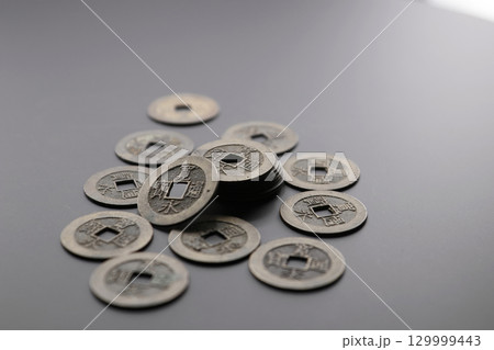 古銭の寛永通宝　江戸時代の貨幣通貨 129999443