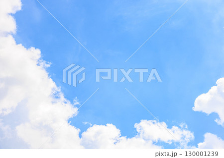 青空と白い雲 青空と白い雲 130001239