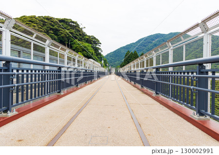 空の駅と呼ばれる餘部駅（余部鉄橋） 130002991