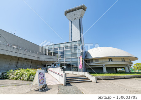 茨城県行方市　快晴の霞ヶ浦ふれあいランド 130003705